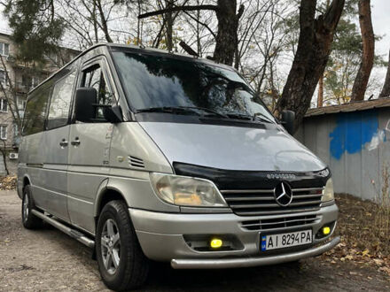 Мерседес Sprinter 2001 в Киеве на Automoto.ua Мерседес Sprinter, объемом двигателя 2.2 л и пробегом 500 тыс. км за 7550 $, фото 1 на Automoto.ua