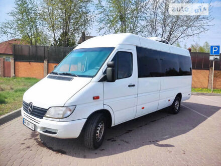 Мерседес Sprinter, объемом двигателя 2.15 л и пробегом 680 тыс. км за 8700 $, фото 1 на Automoto.ua