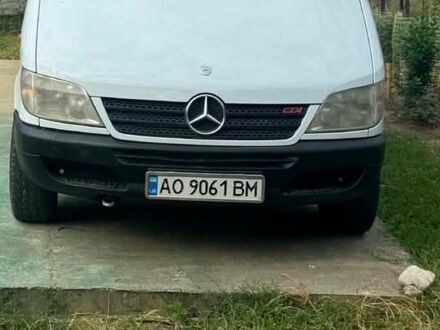 Мерседес Sprinter, объемом двигателя 2.2 л и пробегом 600 тыс. км за 8500 $, фото 1 на Automoto.ua