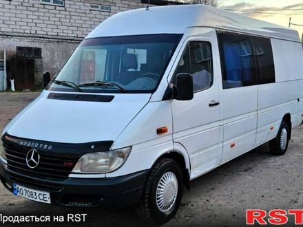 Мерседес Sprinter, об'ємом двигуна 2.7 л та пробігом 387 тис. км за 5700 $, фото 1 на Automoto.ua