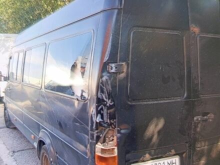 Мерседес Sprinter, объемом двигателя 2.7 л и пробегом 700 тыс. км за 7000 $, фото 1 на Automoto.ua