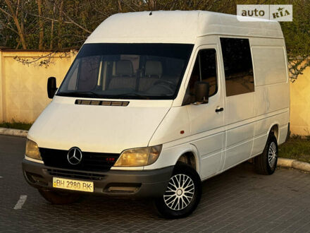 Мерседес Sprinter, об'ємом двигуна 2.2 л та пробігом 400 тис. км за 6500 $, фото 1 на Automoto.ua