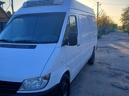 Мерседес Sprinter 2002 в Никополе на Automoto.ua Мерседес Sprinter, объемом двигателя 2.7 л и пробегом 500 тыс. км за 9000 $, фото 1 на Automoto.ua
