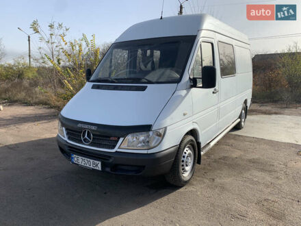 Мерседес Sprinter, объемом двигателя 2.7 л и пробегом 526 тыс. км за 8900 $, фото 1 на Automoto.ua