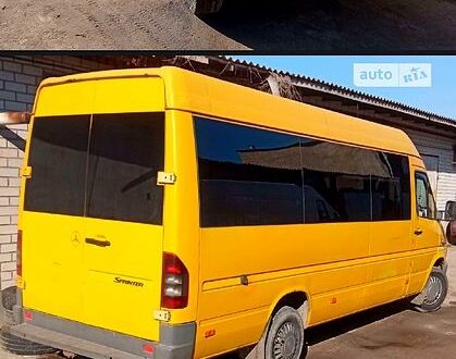 Мерседес Sprinter, объемом двигателя 2.2 л и пробегом 500 тыс. км за 7500 $, фото 1 на Automoto.ua