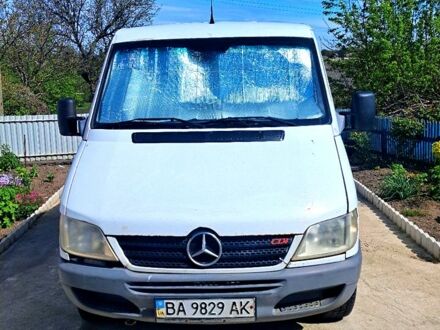 Мерседес Sprinter, об'ємом двигуна 2.1 л та пробігом 300 тис. км за 5500 $, фото 1 на Automoto.ua