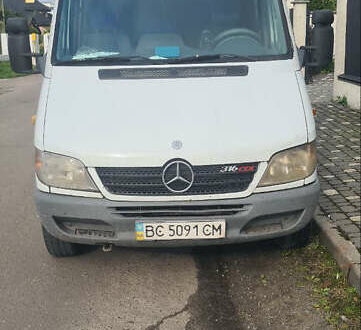 Мерседес Sprinter 2004 в Львове на Automoto.ua Мерседес Sprinter, объемом двигателя 0 л и пробегом 100 тыс. км за 12000 $, фото 1 на Automoto.ua