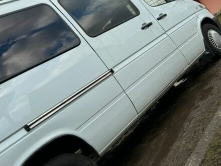 Мерседес Sprinter, объемом двигателя 2.2 л и пробегом 680 тыс. км за 7300 $, фото 1 на Automoto.ua