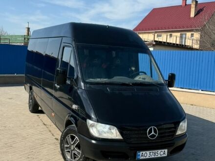 Мерседес Sprinter, объемом двигателя 2.7 л и пробегом 600 тыс. км за 11500 $, фото 1 на Automoto.ua