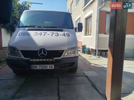Мерседес Sprinter, об'ємом двигуна 2.7 л та пробігом 614 тис. км за 10000 $, фото 1 на Automoto.ua