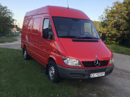 Мерседес Sprinter, объемом двигателя 2.15 л и пробегом 285 тыс. км за 12600 $, фото 1 на Automoto.ua