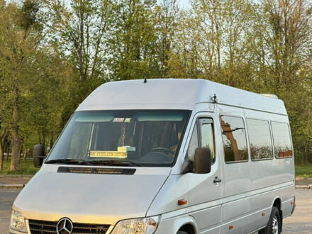 Мерседес Sprinter, об'ємом двигуна 2.69 л та пробігом 950 тис. км за 13700 $, фото 1 на Automoto.ua