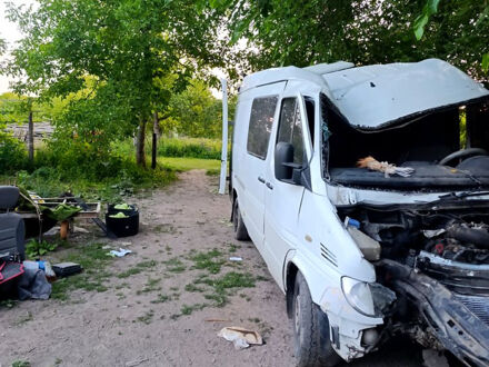 Мерседес Sprinter, объемом двигателя 2.2 л и пробегом 0 тыс. км за 3500 $, фото 1 на Automoto.ua