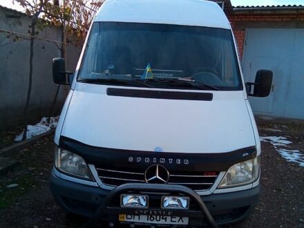 Мерседес Sprinter, объемом двигателя 2.2 л и пробегом 465 тыс. км за 8300 $, фото 1 на Automoto.ua