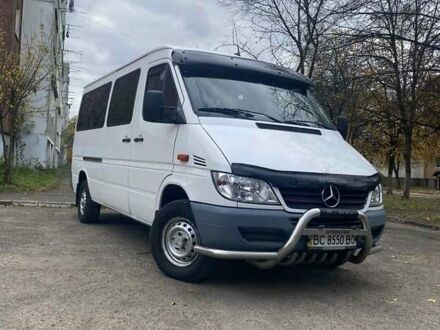 Мерседес Sprinter, объемом двигателя 2.69 л и пробегом 565 тыс. км за 11000 $, фото 1 на Automoto.ua