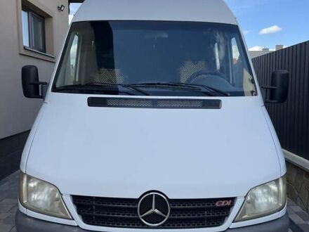 Мерседес Sprinter 2005 в Тернополе на Automoto.ua Мерседес Sprinter, объемом двигателя 2.7 л и пробегом 790 тыс. км за 11800 $, фото 1 на Automoto.ua