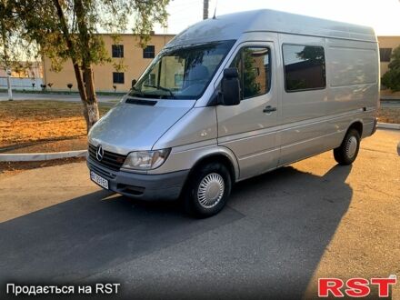 Мерседес Sprinter, объемом двигателя 2.7 л и пробегом 650 тыс. км за 8500 $, фото 1 на Automoto.ua