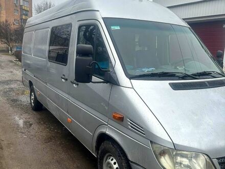 Мерседес Sprinter, объемом двигателя 2.7 л и пробегом 580 тыс. км за 12500 $, фото 1 на Automoto.ua