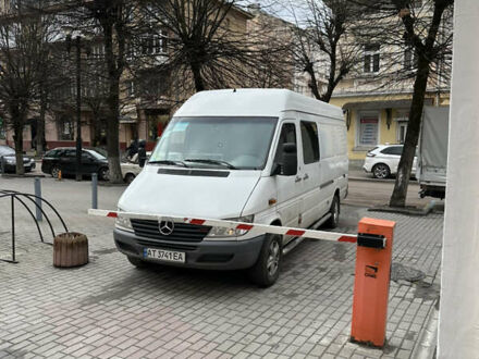 Мерседес Sprinter 2005 в Ивано-Франковске на Automoto.ua Мерседес Sprinter, объемом двигателя 2.1 л и пробегом 500 тыс. км за 12850 $, фото 1 на Automoto.ua