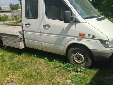 Мерседес Sprinter, объемом двигателя 0 л и пробегом 467 тыс. км за 15500 $, фото 1 на Automoto.ua