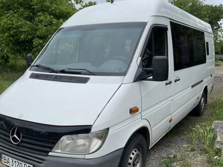 Мерседес Sprinter 2006 в Александрие на Automoto.ua Мерседес Sprinter, объемом двигателя 2.15 л и пробегом 350 тыс. км за 8500 $, фото 1 на Automoto.ua