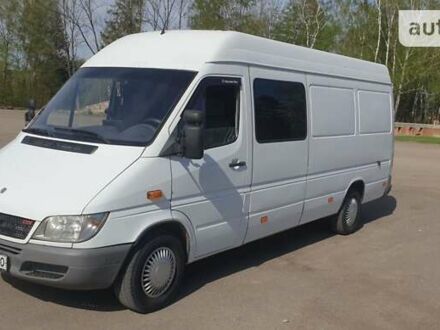 Мерседес Sprinter, объемом двигателя 2.1 л и пробегом 500 тыс. км за 9450 $, фото 1 на Automoto.ua