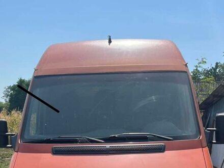 Мерседес Sprinter, об'ємом двигуна 0 л та пробігом 372 тис. км за 9500 $, фото 1 на Automoto.ua