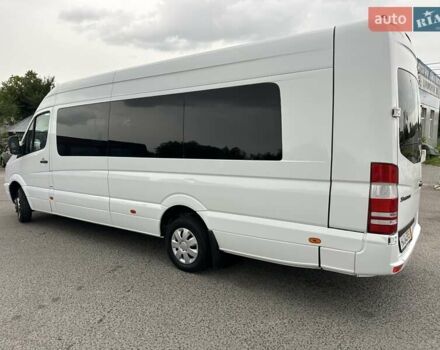 Мерседес Sprinter, объемом двигателя 2.2 л и пробегом 390 тыс. км за 35000 $, фото 1 на Automoto.ua