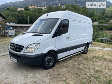 Мерседес Sprinter, объемом двигателя 0 л и пробегом 335 тыс. км за 15300 $, фото 1 на Automoto.ua