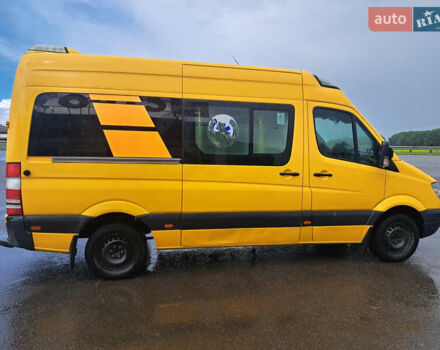 Мерседес Sprinter, объемом двигателя 2.2 л и пробегом 252 тыс. км за 10500 $, фото 1 на Automoto.ua