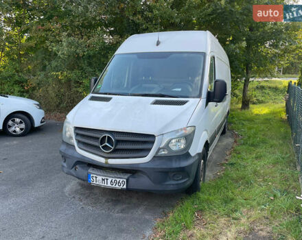 Мерседес Sprinter, объемом двигателя 2.1 л и пробегом 210 тыс. км за 19200 $, фото 1 на Automoto.ua