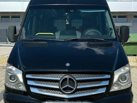 Мерседес Sprinter, объемом двигателя 2.2 л и пробегом 750 тыс. км за 22362 $, фото 1 на Automoto.ua