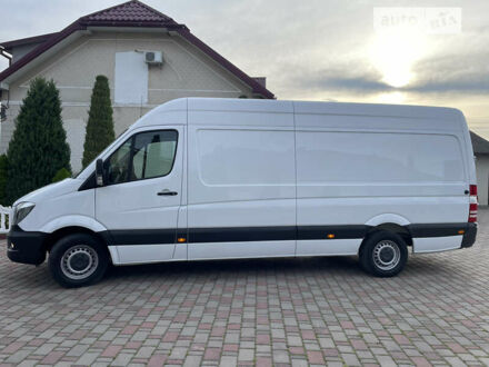 Мерседес Sprinter, объемом двигателя 2.2 л и пробегом 310 тыс. км за 18700 $, фото 1 на Automoto.ua