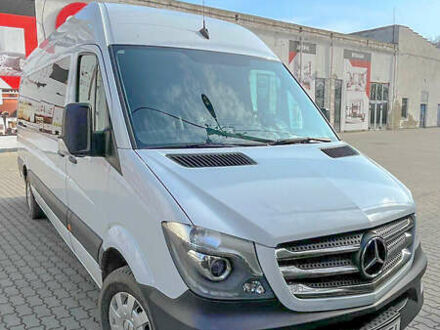 Мерседес Sprinter 2017 в Черновцах на Automoto.ua Мерседес Sprinter, объемом двигателя 2.1 л и пробегом 255 тыс. км за 28000 $, фото 1 на Automoto.ua