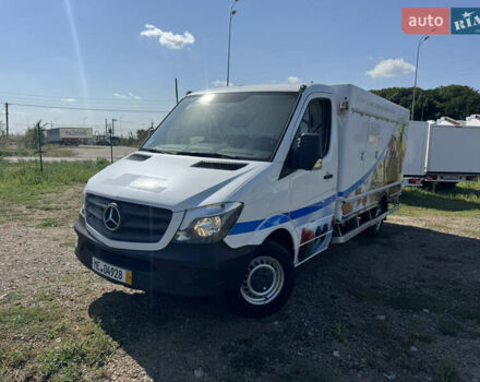 Мерседес Sprinter, объемом двигателя 2.1 л и пробегом 264 тыс. км за 25900 $, фото 1 на Automoto.ua