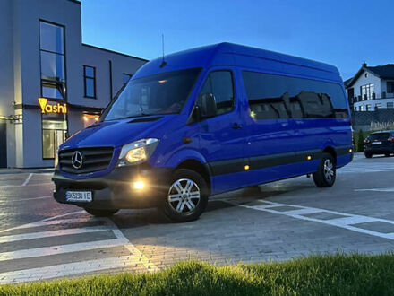 Мерседес Sprinter, объемом двигателя 2.14 л и пробегом 425 тыс. км за 30990 $, фото 1 на Automoto.ua