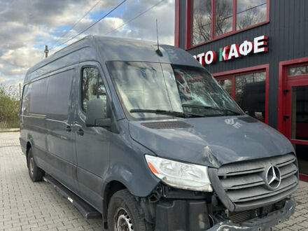 Мерседес Sprinter, объемом двигателя 3 л и пробегом 320 тыс. км за 22000 $, фото 1 на Automoto.ua
