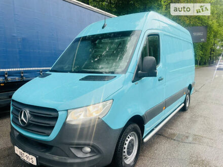 Мерседес Sprinter, объемом двигателя 2.2 л и пробегом 254 тыс. км за 27500 $, фото 1 на Automoto.ua