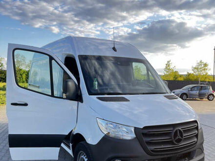 Мерседес Sprinter, объемом двигателя 2.2 л и пробегом 303 тыс. км за 25900 $, фото 1 на Automoto.ua