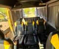 Желтый Мерседес Sprinter, объемом двигателя 2.7 л и пробегом 280 тыс. км за 9700 $, фото 1 на Automoto.ua