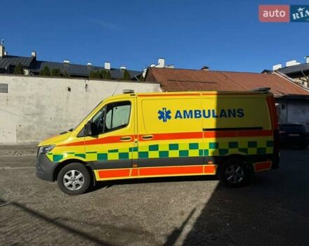 Желтый Мерседес Sprinter, объемом двигателя 0 л и пробегом 156 тыс. км за 33500 $, фото 8 на Automoto.ua