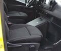 Желтый Мерседес Sprinter, объемом двигателя 3 л и пробегом 156 тыс. км за 33500 $, фото 13 на Automoto.ua