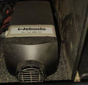 Желтый Мерседес Sprinter, объемом двигателя 3 л и пробегом 156 тыс. км за 33500 $, фото 18 на Automoto.ua