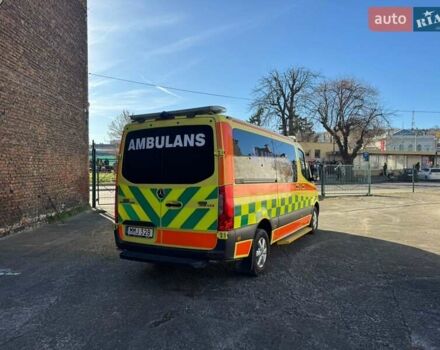 Желтый Мерседес Sprinter, объемом двигателя 0 л и пробегом 156 тыс. км за 33500 $, фото 6 на Automoto.ua