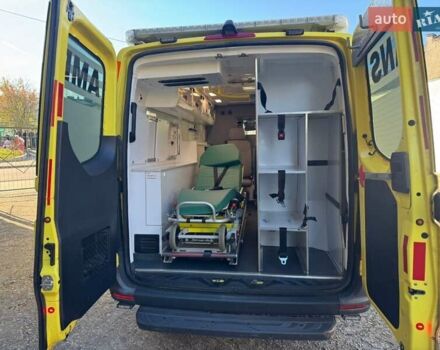 Желтый Мерседес Sprinter, объемом двигателя 0 л и пробегом 156 тыс. км за 33500 $, фото 11 на Automoto.ua