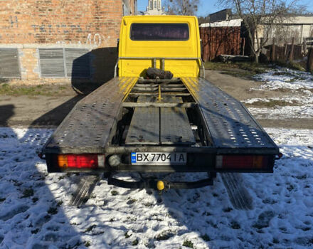 Желтый Мерседес Sprinter, объемом двигателя 2.69 л и пробегом 591 тыс. км за 12500 $, фото 25 на Automoto.ua