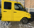 Желтый Мерседес Sprinter, объемом двигателя 2.69 л и пробегом 591 тыс. км за 12500 $, фото 12 на Automoto.ua