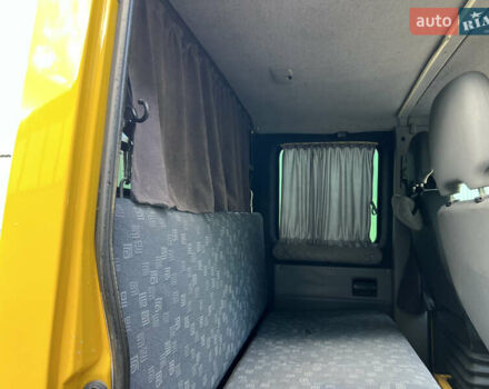 Мерседес Sprinter 2004 у Горохів на Automoto.ua Жовтий Мерседес Sprinter, об'ємом двигуна 2.15 л та пробігом 545 тис. км за 11500 $, фото 19 на Automoto.ua