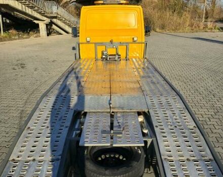 Жовтий Мерседес Sprinter, об'ємом двигуна 2.99 л та пробігом 432 тис. км за 16800 $, фото 29 на Automoto.ua