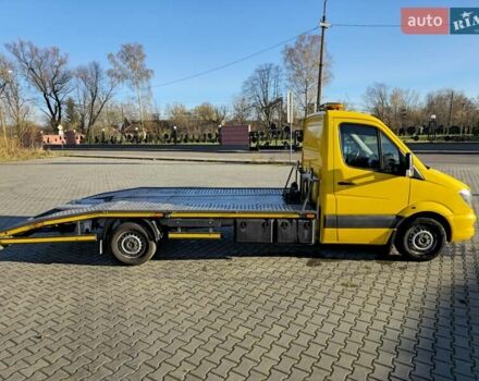 Жовтий Мерседес Sprinter, об'ємом двигуна 2.99 л та пробігом 432 тис. км за 16800 $, фото 9 на Automoto.ua
